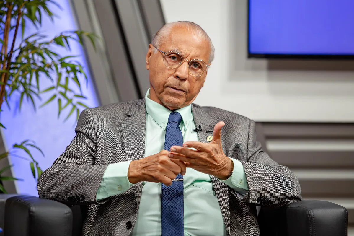 Júlio Campos aceita liberar dissidentes do União Brasil para apoiar Pivetta e blinda chapa de Jayme