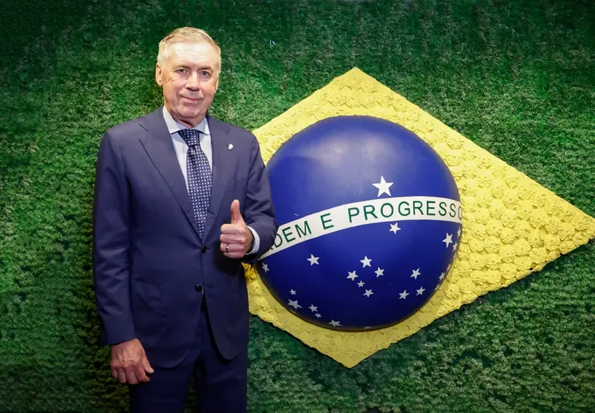 Carlo Ancelotti estende vínculo e comandará a Seleção Brasileira até a Copa de 2030