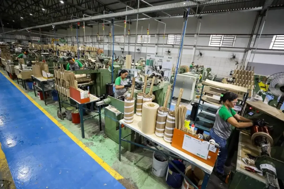 Mato Grosso alcança a segunda menor taxa de desemprego do país no início de 2026, revela IBGE