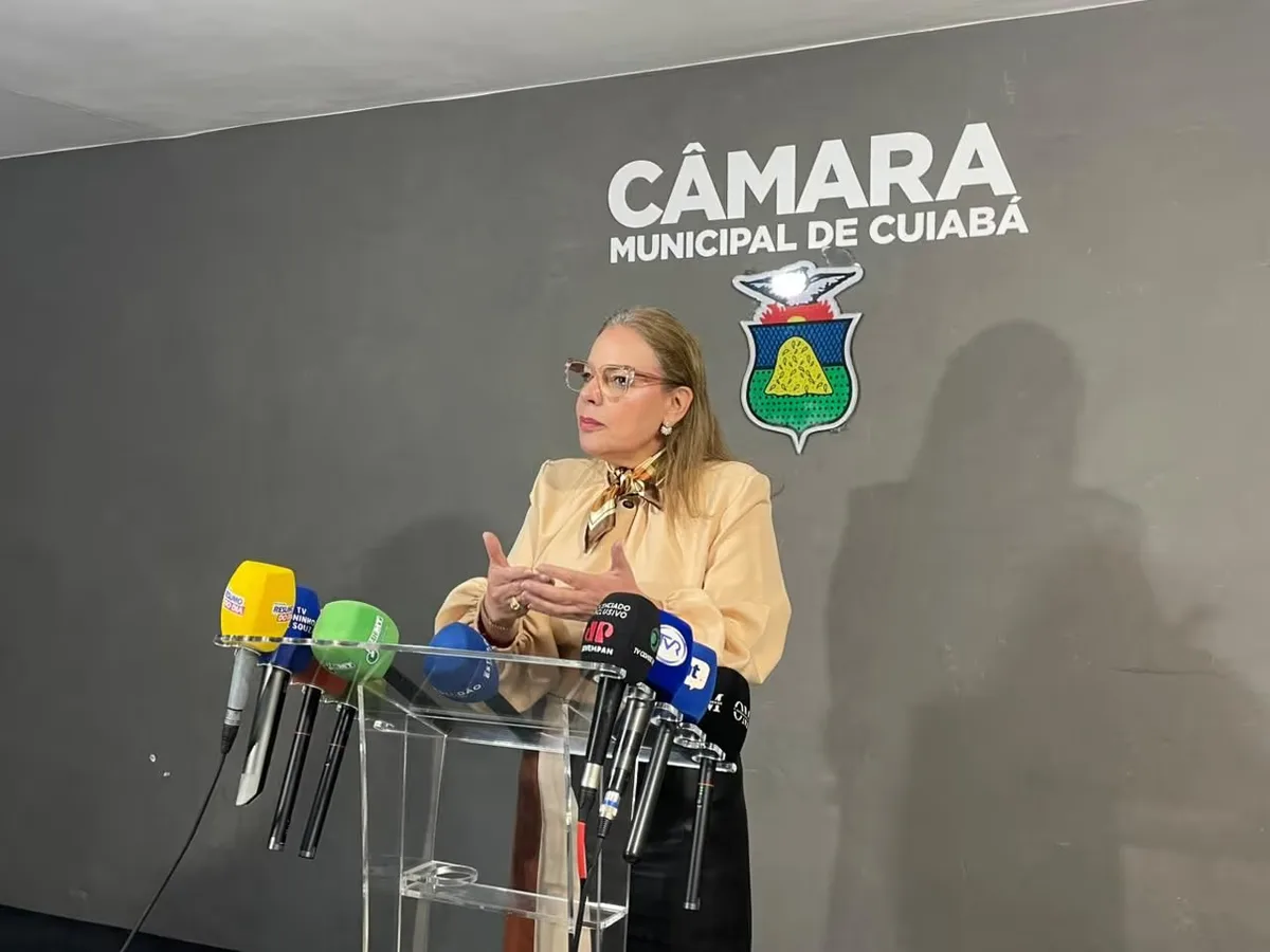 Paula acusa adversários de tentar cercear sua reeleição na Câmara e faz desafio: 'Vamos para a disputa'