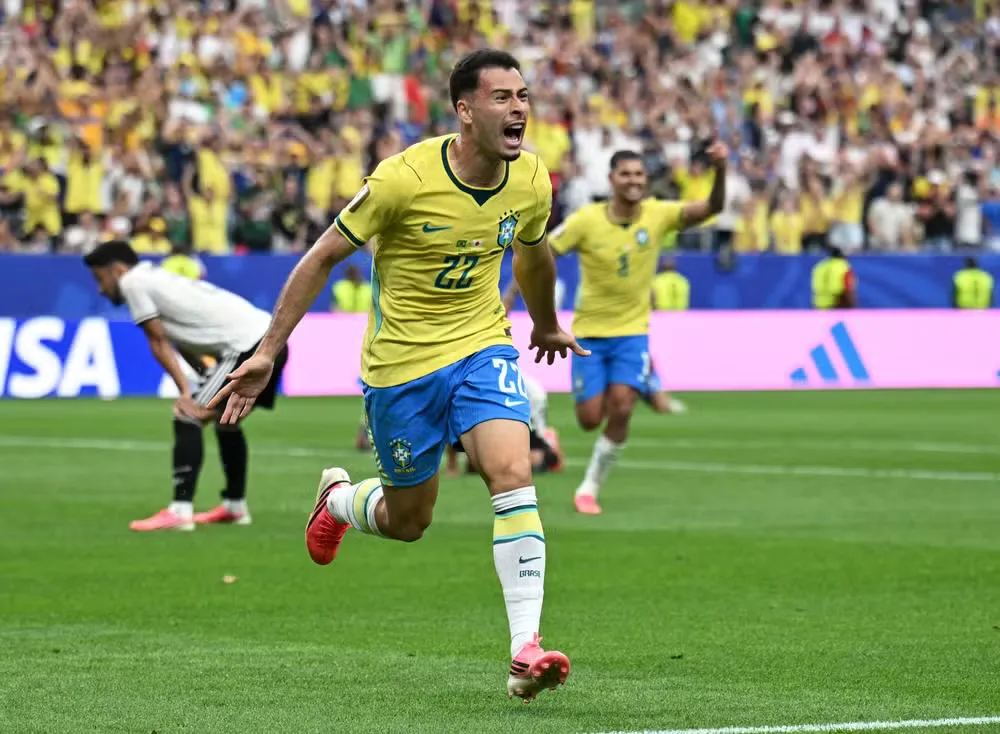 Martinelli marca aos 50' do 2º tempo, Brasil vira contra o Japão e avança às oitavas da Copa