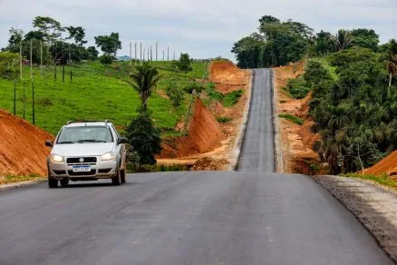 Pivetta anuncia retomada das obras na MT-170 após notificação de empresas por falhas