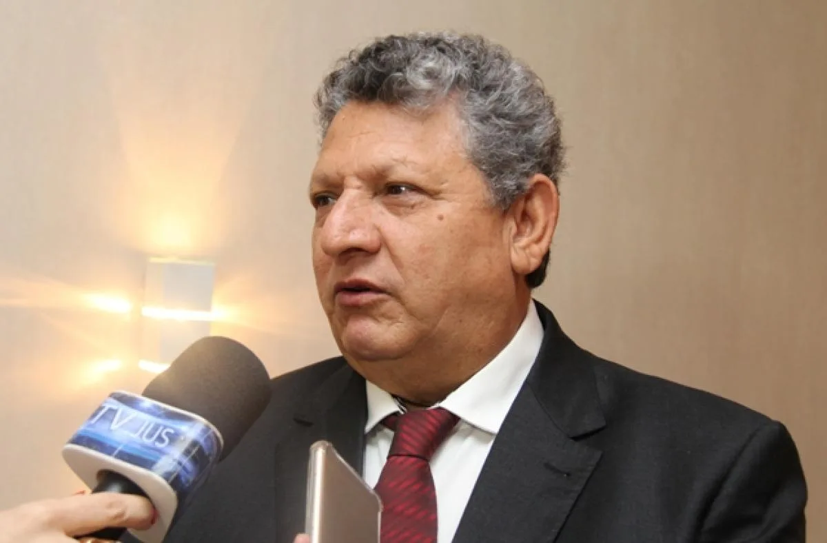 TJMT concede aposentadoria a desembargador investigado por venda de sentenças